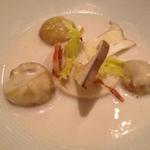 RESTAURANT GUY SAVOY - Chestnut All Around