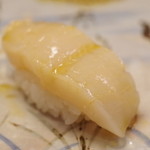 梅乃寿司 - 帆立