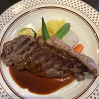 ビストロ・カフェ・ド・パリ - 