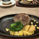 ハンバーグ＆グリル マ・メゾン キッチン - 