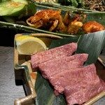 우시야키노 토모