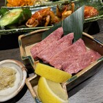 우시야키노 토모