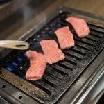 우시야키노 토모