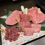 우시야키노 토모