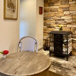 カフェ ラベイユ - 入ってすぐのスペース