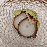 天婦羅 みやしろ - 地ダコの低温調理と白瓜のお浸し