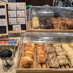 Harbor Kitchen - パン各種