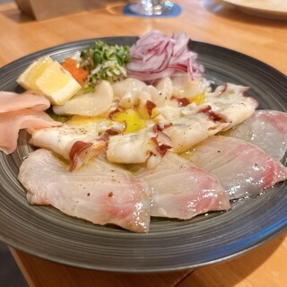 est tokyo uno et001_1