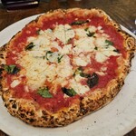 マルゲリータ(1300円)です。