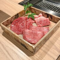 八面六秘 - 