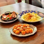 チイナ邸 窯焼きピザ＆生パスタ＆大衆イタリア料理のダイニングバー 岸和田・和泉 - 