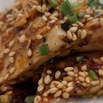 七席中華 コバコ - しっとりとした鶏肉に絶妙な、くせになるタレ