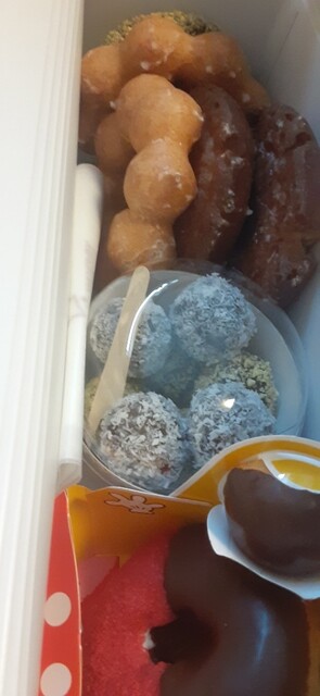 mister Donut Ea Poto Uoku Shoppu photo 3