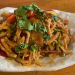 草原の料理 スヨリト - スヨリト(ラム胃袋のラー油和え)