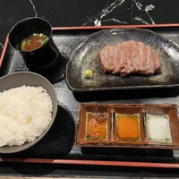 HIKARI - 