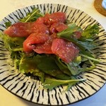 路地裏居酒屋こうじ - マグロサラダ