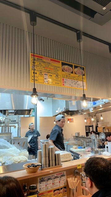豚山 恵比寿店 - 恵比寿/ラーメン | 食べログ