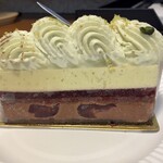 エーグルドゥース - フォレノワール ア ラ ピスターシュ(800円)