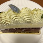 エーグルドゥース - フォレノワール ア ラ ピスターシュ(800円)