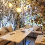 HAUTE COUTURE BRUNCH - 