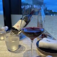 ベージュ アラン・デュカス 東京 - 