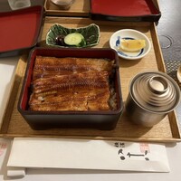 割烹蒲焼 横浜八十八 吉田町店 - 