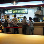 阜杭豆漿 - フードコート側から店舗