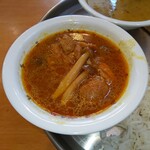 インディアン・レストラン　ロタ - ブナシメジ入りチキンカレー