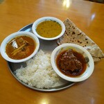 インディアン・レストラン　ロタ - 土曜日のバングラデシュカレーセット