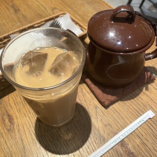 アフタヌーンティー ティールーム_0