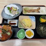 函館朝市 えびす食堂 - 