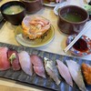 廻転とやま鮨 - 料理写真:
