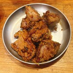 大衆酒場 もつ焼きと肉刺し ぶた横丁 - 