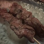 馬の串ん - 半焼き馬刺しの串