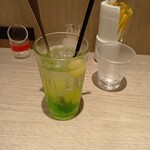 カフェ バー マスカット - 