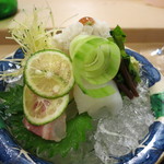 京料理かねき - お造り　鯛　鱧落とし　剣先イカ
