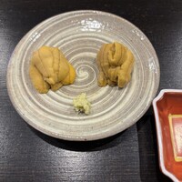 鮨 十兵衛 - 小浜と敦賀の雲丹の食べ比べ