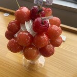 オウ ショウ カフェ - 紅てまりと静御前