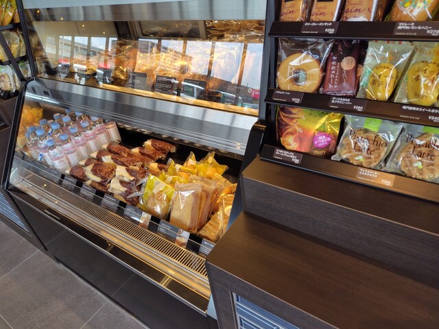 タリーズコーヒー オルフィーカ美田園店 - 美田園（カフェ）の写真