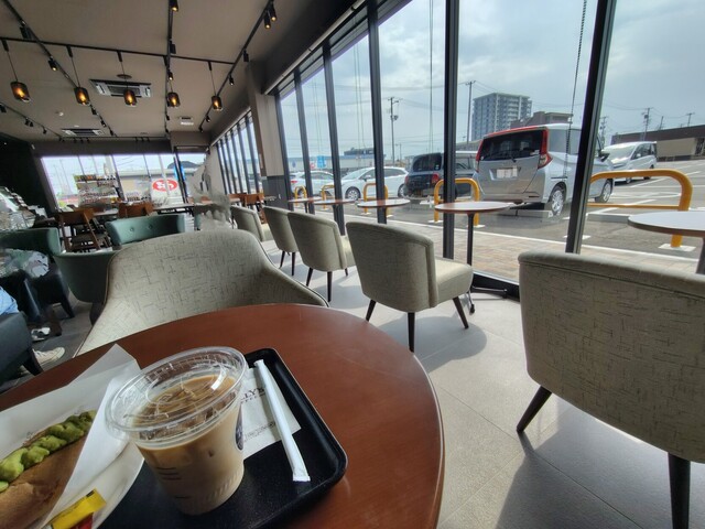 タリーズコーヒー オルフィーカ美田園店 - 美田園（カフェ）の写真