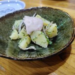 お食事処水仙 - 『お通し（ポテサラ）』450円