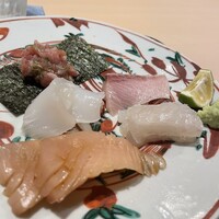 実伶 - 