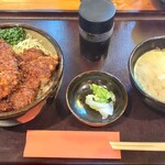 とんかつ チロリン村 - 料理写真: