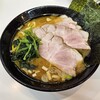 ラーメン 塚田家