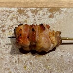 地葉 いずみ - もも