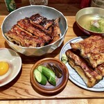 千ふく - 特上うな丼ダブル、肝吸い、ぬか漬け、名古屋コーチン卵