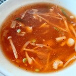 ホテルオークラレストラン名古屋 中国料理 桃花林 - 酢の酸味の爽やかさ

出汁の旨味感が合わさるトロミある味付けで
食欲がなくてもどんどんイケそうで美味しなあ♪

後味に心地良い旨味感が
舌にジンワリと残っていて良い感じ♪