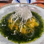 酒と肴 ててて - エビのぷるんとした弾力形成の海老真丈揚げ青海苔あんかけ