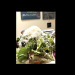 ブラマソーレ - パルメジャーノ・レジャーノのチーズのサラダ　　byまみこまみこ