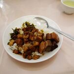 青葉 新館 - 魯肉飯